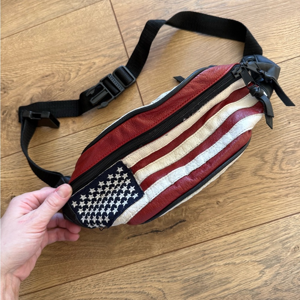 Vintage leather American flag fanny pack hip bag red white blue